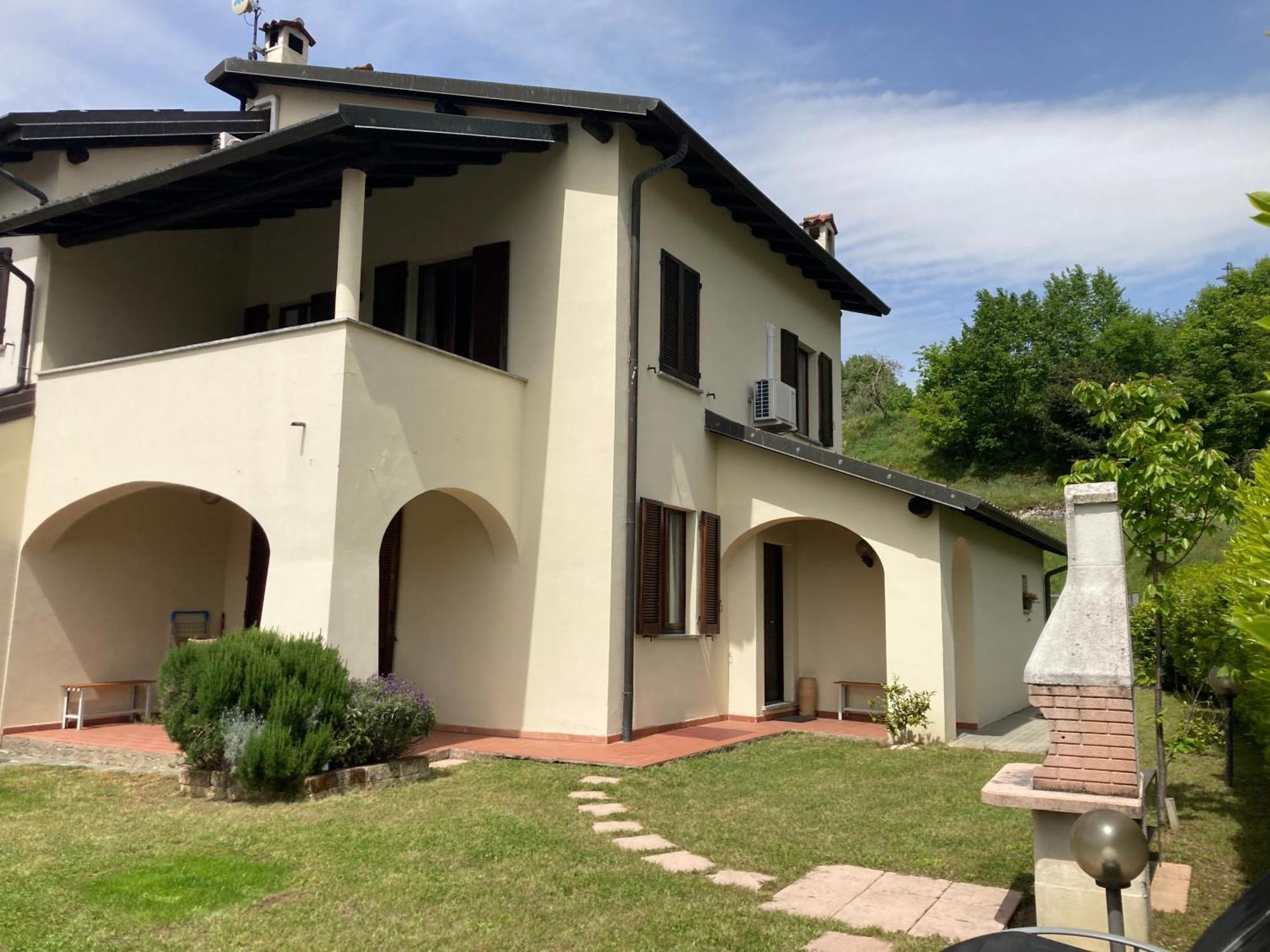 Villa Sasso Cavallo 曼代洛-德尔拉里奥 外观 照片